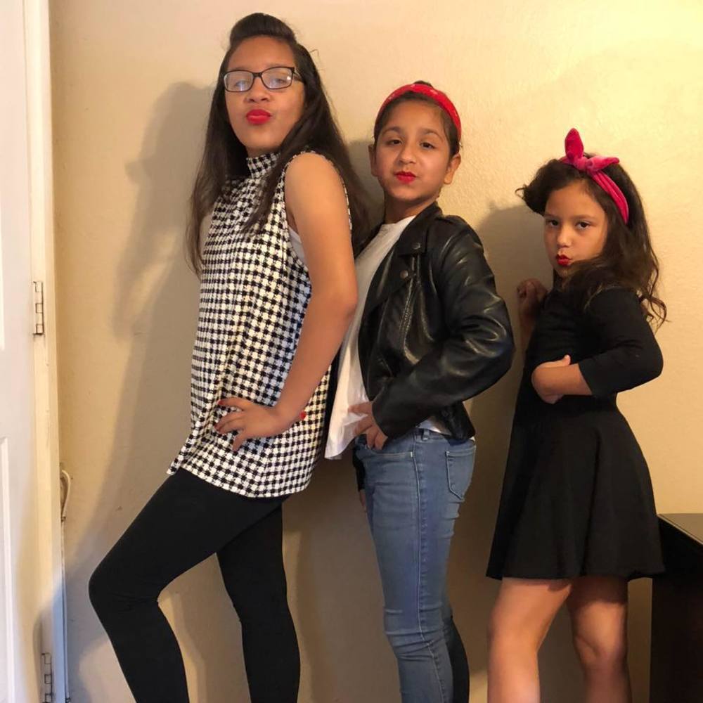 Meet your Posher, Emi